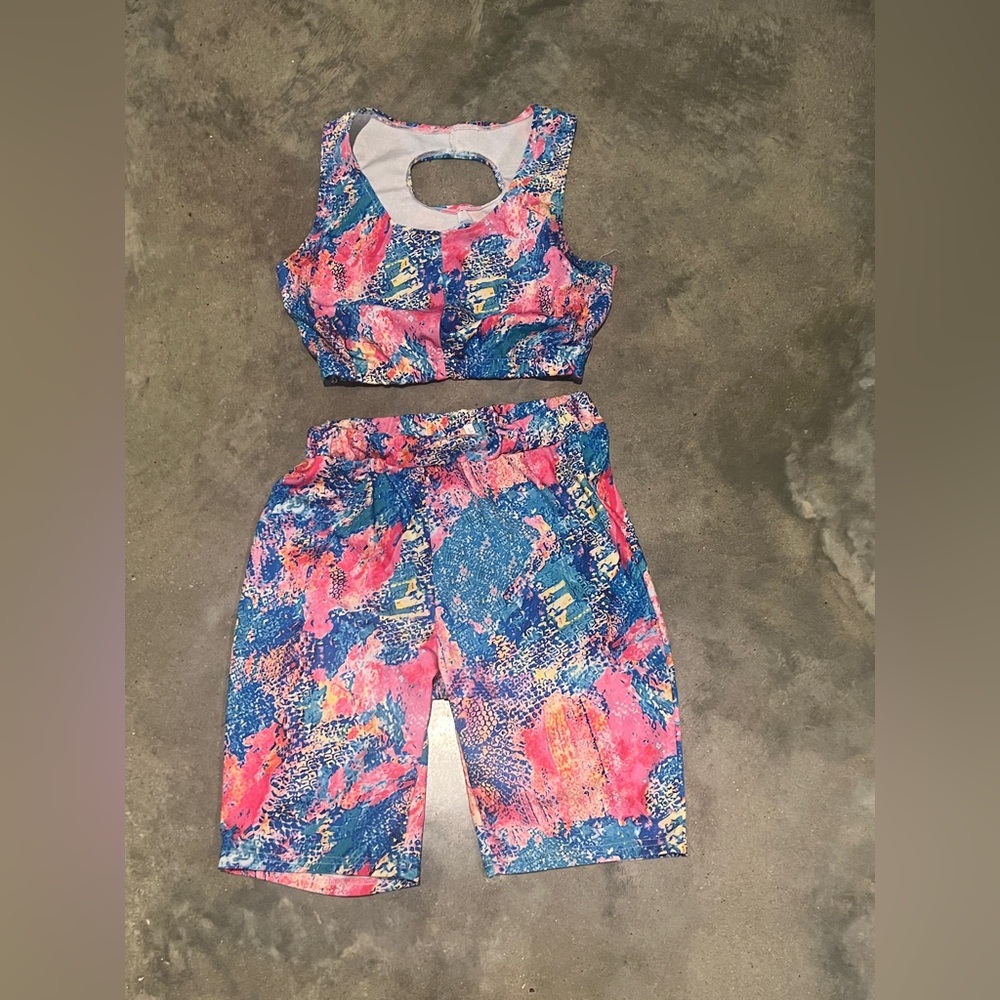 Colorful Abstract Print Activewear Set - Picture 5 of 5
